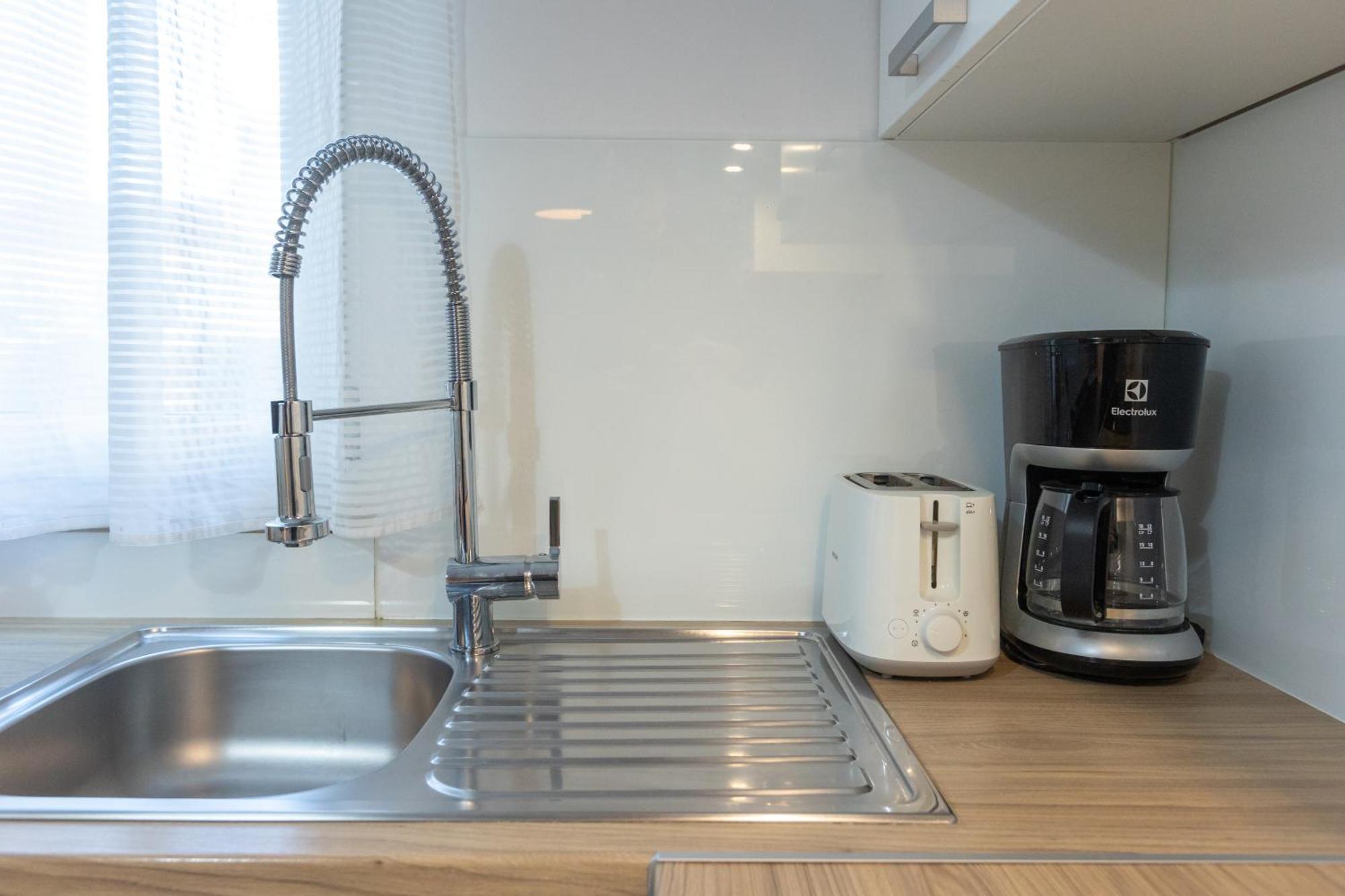 Deluxe Apartment Near The Bridge Zadar Exterior foto