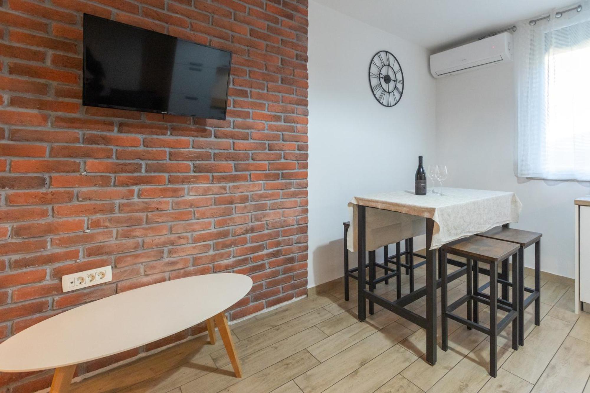 Deluxe Apartment Near The Bridge Zadar Exterior foto